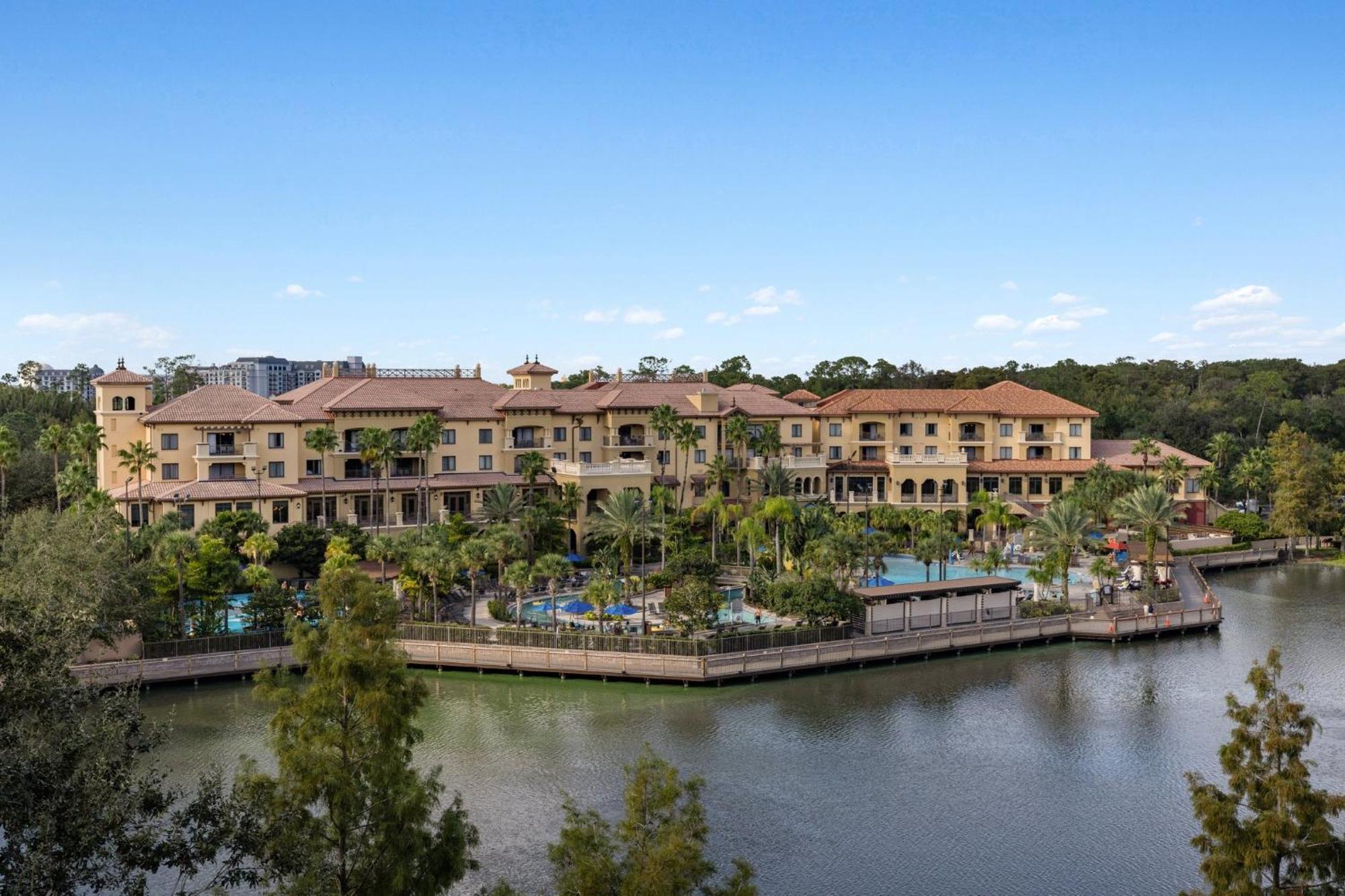 Hotel Club Wyndham Bonnet Creek Lake Buena Vista